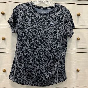 Nike Dri-Fit Running Tee Size Medium